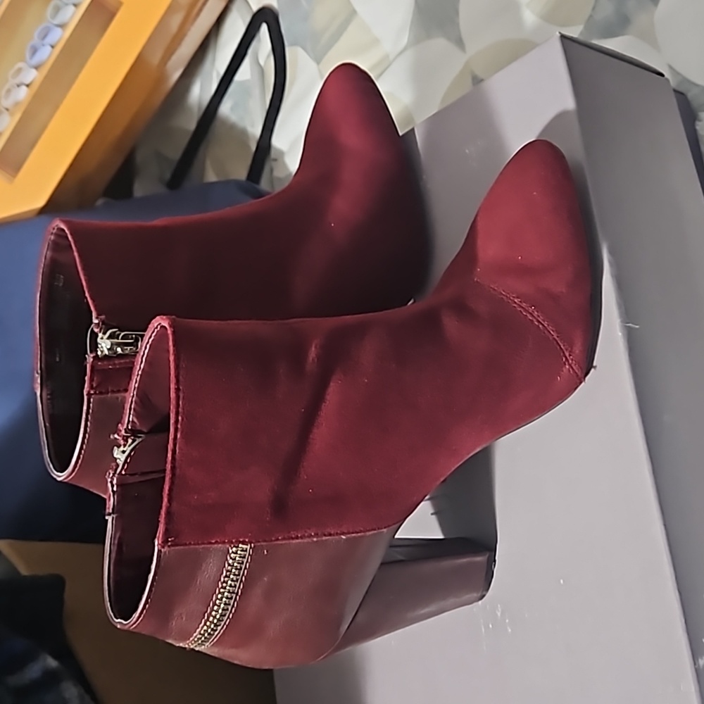 Gorgeous Burgundy booties!